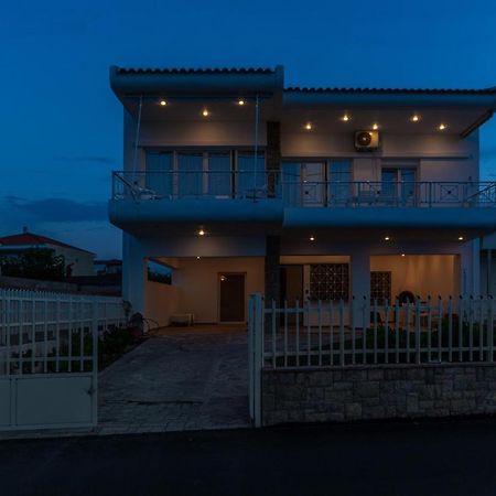 Costa Vasia Seaside Suites And Apartments Vrachati Exterior photo