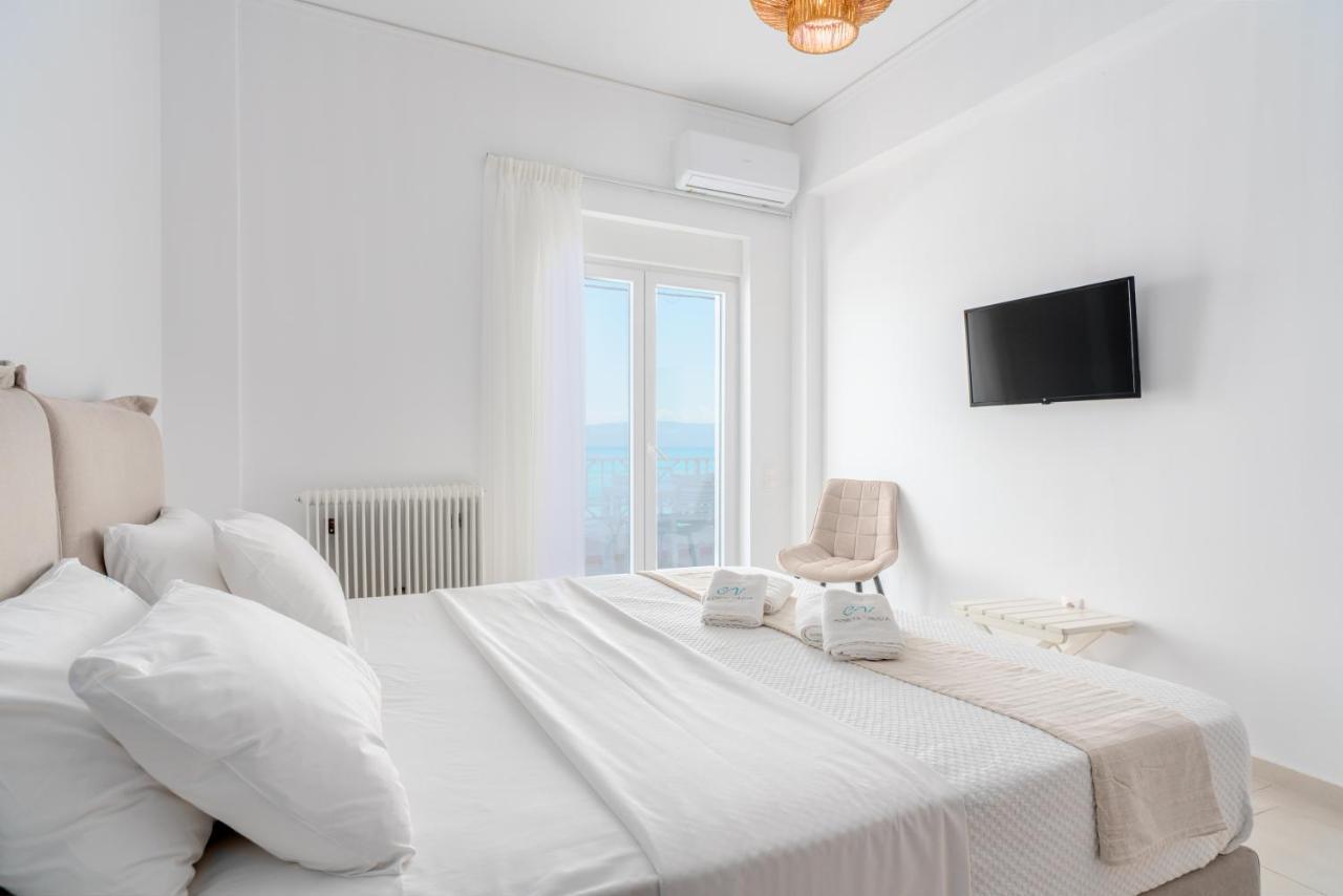 Costa Vasia Seaside Suites And Apartments Vrachati Exterior photo