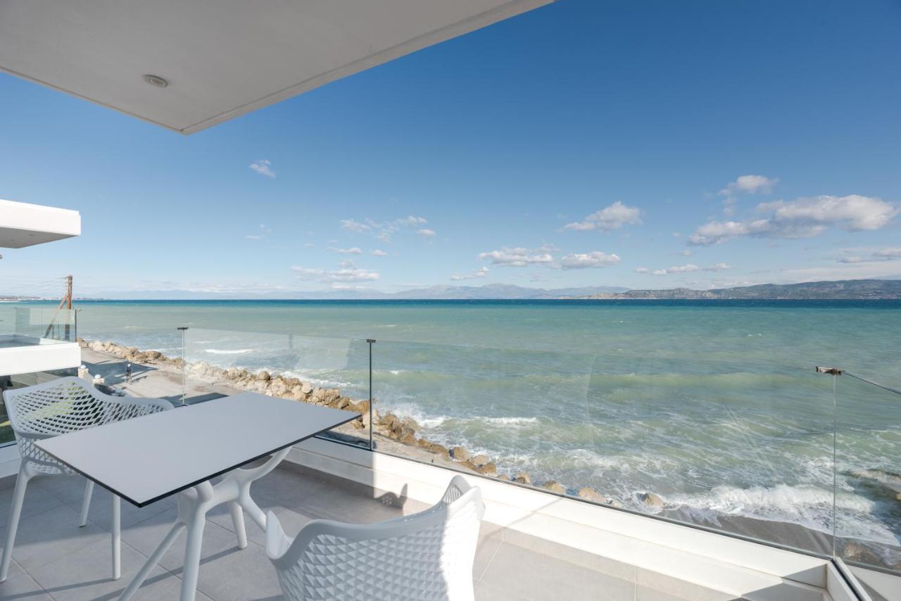 Costa Vasia Seaside Suites And Apartments Vrachati Exterior photo