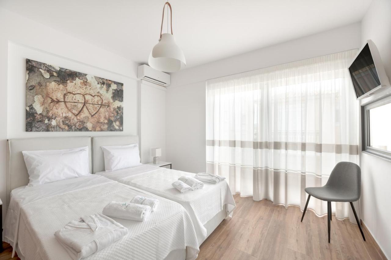 Costa Vasia Seaside Suites And Apartments Vrachati Exterior photo