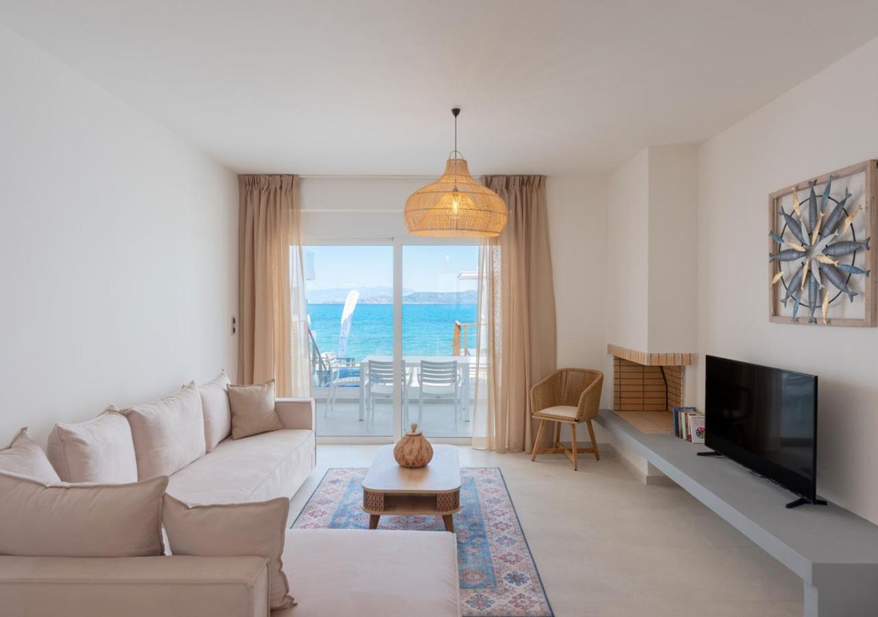 Costa Vasia Seaside Suites And Apartments Vrachati Exterior photo
